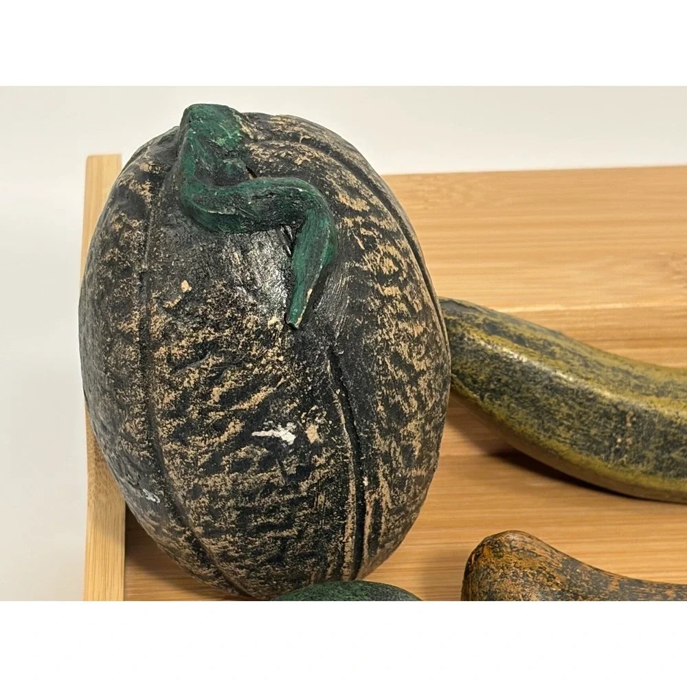 Unmarked terracotta fruit
